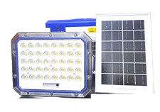 FARO LED DA ESTERNO DA 500W CON PANNELLO SOLARE E TELECOMANDO LUCE BIANCA IP66