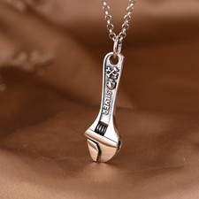Collana con ciondolo chiave