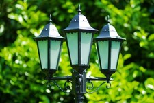 Lampione 3 lanterne 60W