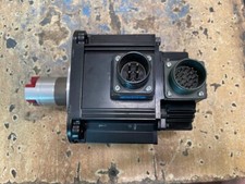 AC SERVO MOTOR TYPE SGMGH-05DCA6F-OY 450 W 2.84 Nm 1500 r/min 1.9 A 400 V