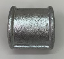 RACCORDO FILETTATO FEMMINA XU 1'' IN FERRO ZINCATO COLORE GRIGIO FERRAMENTA 