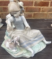 LLADRO PORCELAIN GIRL with