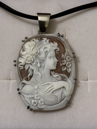 Ciondolo cammeo sardonica - cammeo,