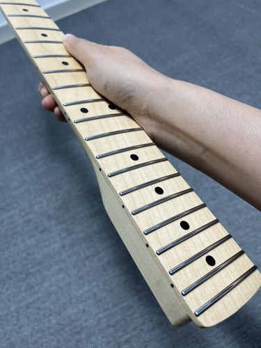 Nuovo manico chitarra