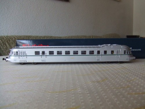 Automotor renault abj7 renfe - abj7,