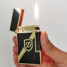 Cross-Striped Letter D Lighter
