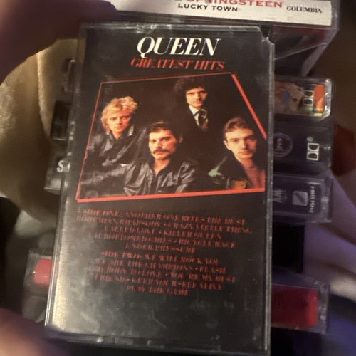 Queen greatest hits cassette - greatest,