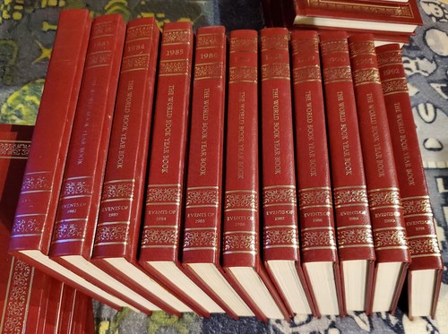 Vintage the world book - world,