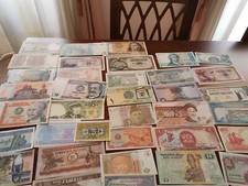 Lotto 67 banconote Bolaffi -
