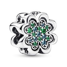 PANDORA Moments Charm