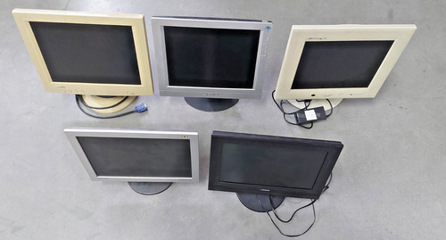 Stock monitor varie - 15'',