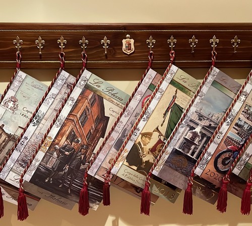 Porta calendario polizia - calendario,