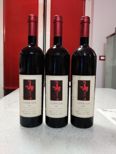 Turriga 1997 argiolas - turriga, vino
