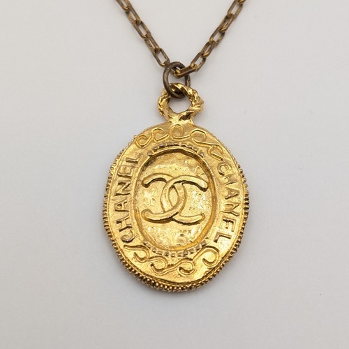 Collana oro con logo chanel - con,