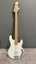 Ernie Ball Music Man Stingray