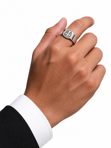 Anello uomo scudo croce