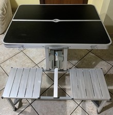 Tavolo pieghevole per campeggio