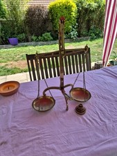 ANTIQUE VINTAGE W&T AVERY BRASS BALANCE SCALE WITH WEIGHTS. 