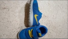 Nike Sneakers Bambino N.22 Chiusura Strappi Logo Sui Lati Ottime Condizioni