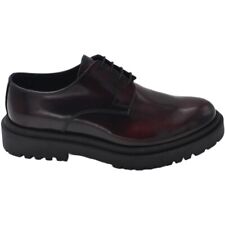 Stringata uomo inglesina