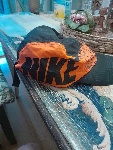 Nike vintage 1991 agassi - nike,