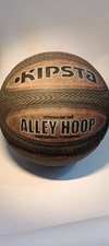 Vendo palla da basket Kipsta Alley Hoop, usata ma in buone condizioni. -...