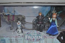 Disney Store Frozen Anna &