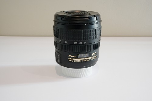 Nikon 85mm 4 - f/3.5-4.5, af-s