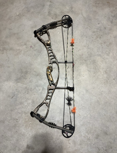 Hoyt alphamax cam e - alphamax,