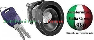 Chiusura cofano posteriore - chiusura,