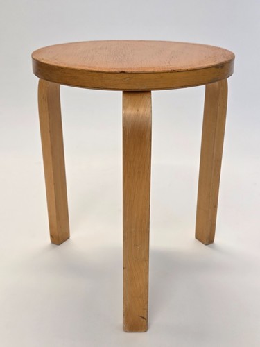 Sgabello alvar aalto artek - aalto,