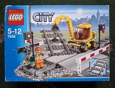 Lego 7936 City: Passaggio a livello. Nuovo sigillato. Raro set ritirato treno ferroviario