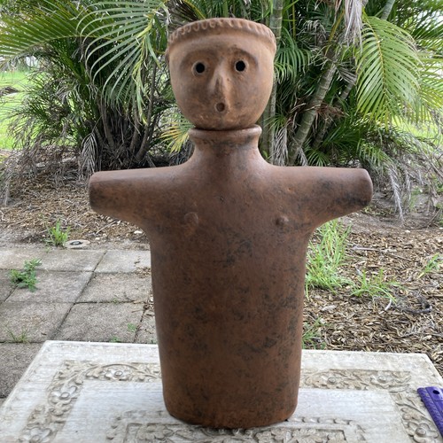 Figura oggetto funerario