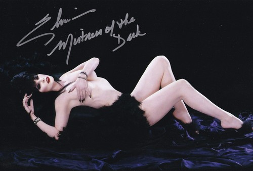 Cassandra peterson autografo - cassandra,