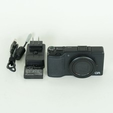 Fotocamera digitale compatta