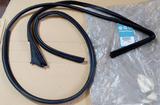 ALFA ROMEO BRERA COUPE' PROFILATO GOMMA PORTA DESTRA ORIGINALE 60694144