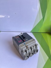 MERLIN GERIN NS100-160-250 N/H/NA  interruttore di protezione