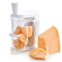 GRATTUGIA TAVOLA MANOVELLA