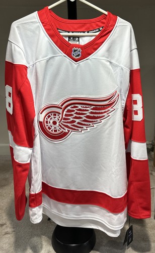 Nwt fanatic premium detroit - nwt,