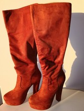 Stivali alti colore terra di Siena misura 40 camoscio prima donna