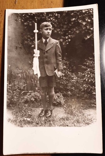 Bambino piedi giardino - in,