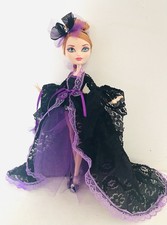 Poupée Ever After high  Holly