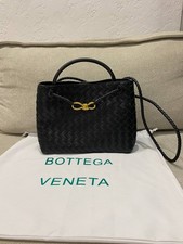 Bottega veneta est ovest - veneta, est-ovest