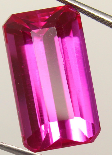 Pietra preziosa sciolta - pietra,