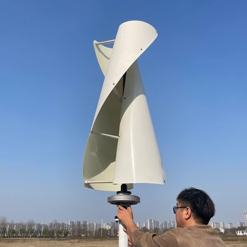 Generatore eolico verticale