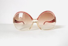 Lunette de soleil oversize