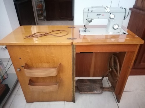 Pfaff 260 automatic - pfaff, non