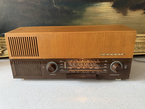 Radio valvole grundig - a,