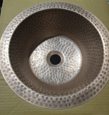 Lavello bar in rame martellato