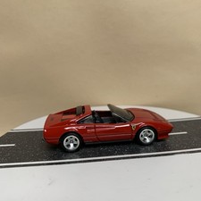 Hot Wheels Garage Ferrari 308 GTS Quattrovalvole QV Rosso Corsa Rosso con RR 1:64 NM